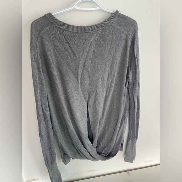 Size 8 Lululemon sweater. Great condition. - Picture 2 of 2
